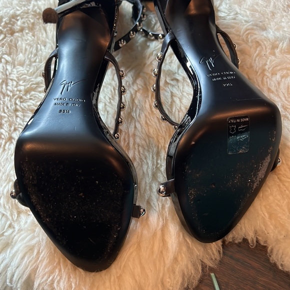 Giuseppe Zanotti Studded leather heeled sandals - Picture 3 of 4